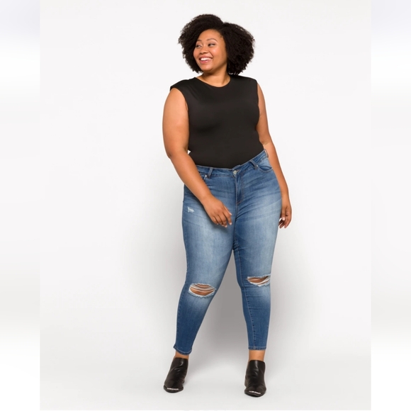 Plus Skinny Jeans Size 22 - Picture 3 of 8